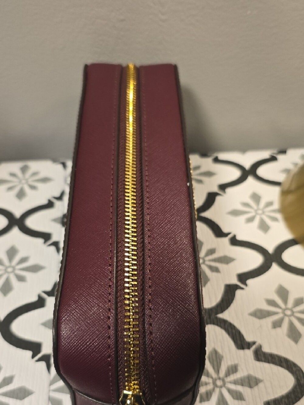 Michael Kors Deep Plum Saffiano Zip Pouch with Gold Logo - Picture 3 of 9